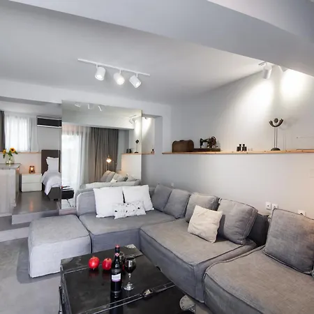 Apartment Av - Caesar
