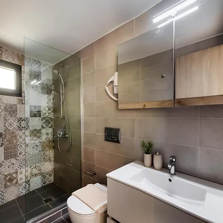 Apartment Av - Caesar